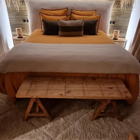 Bed & Breakfast La Tonga - D'hotes A Fronsac